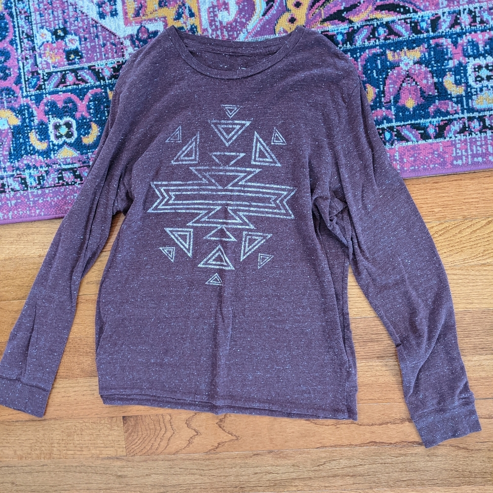 GAP Men's Long Sleeve Tee in Heathered Brown